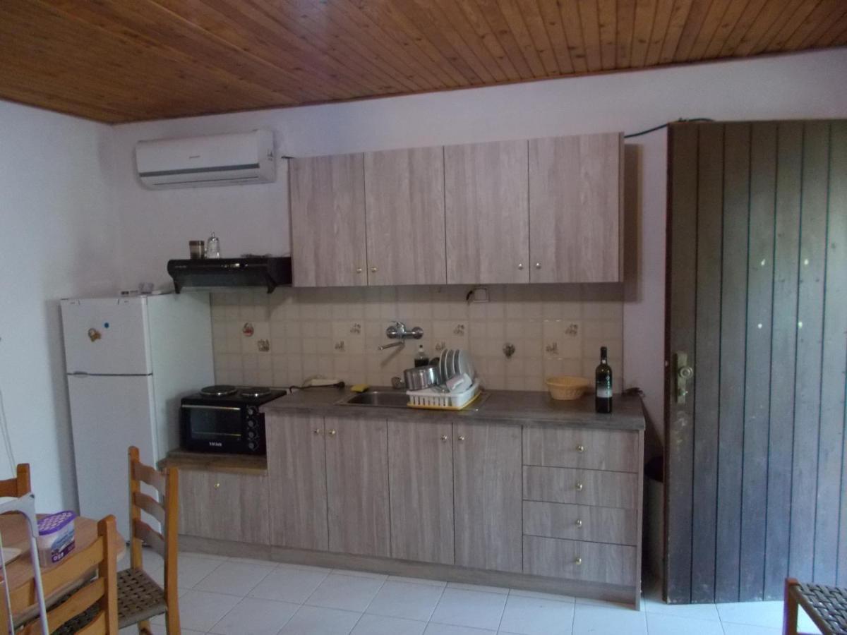 Villa Mina Potistika Esterno foto