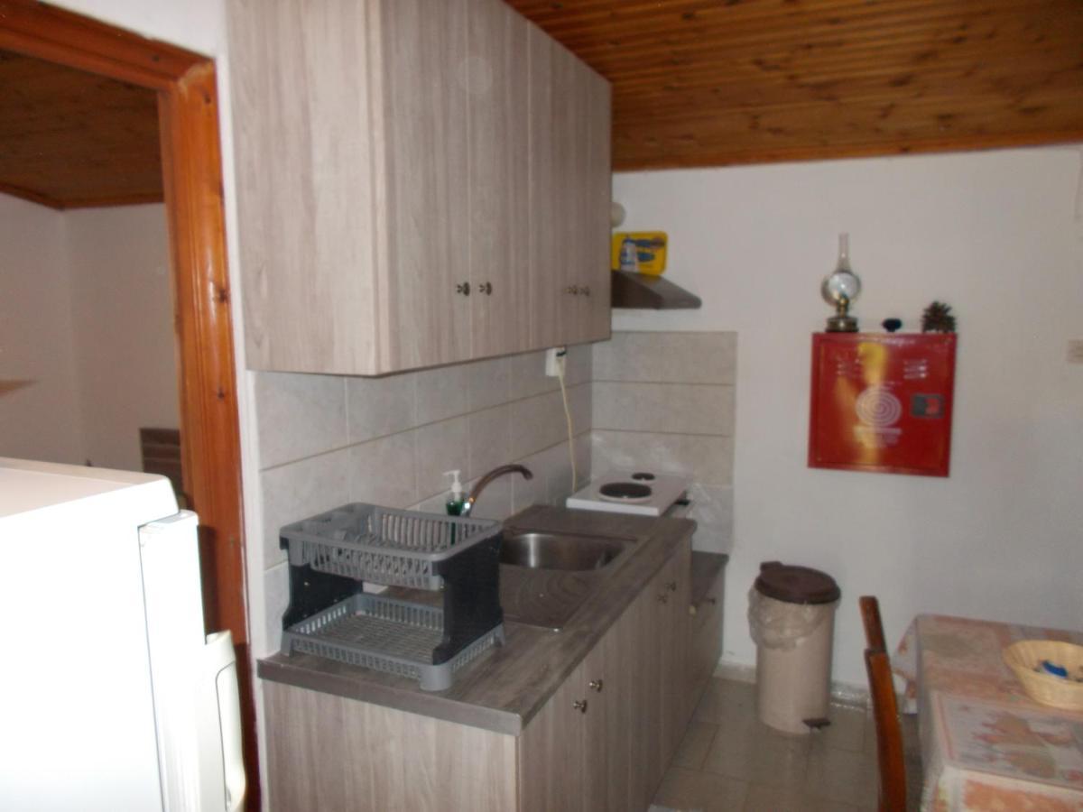 Villa Mina Potistika Esterno foto